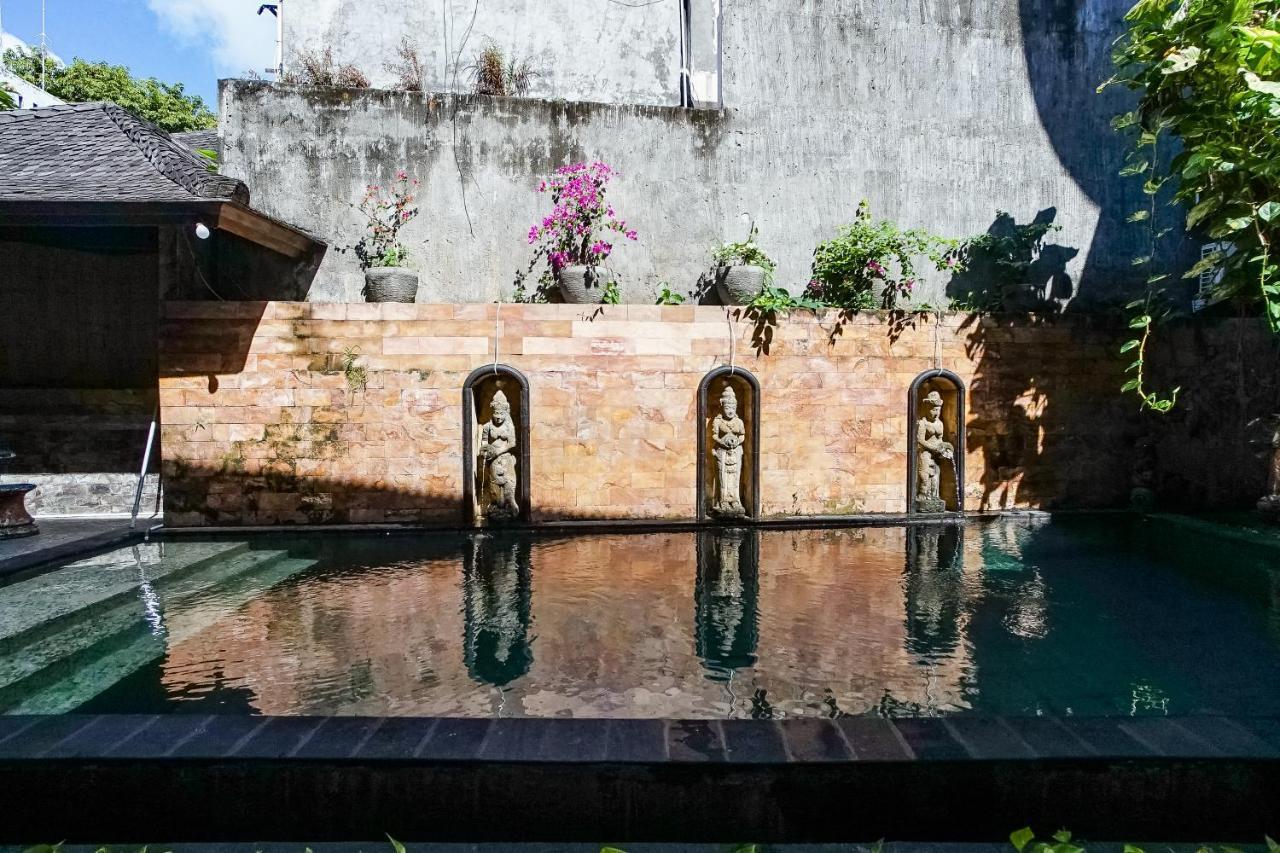 Taman Ayu Legian Hotel Exterior foto